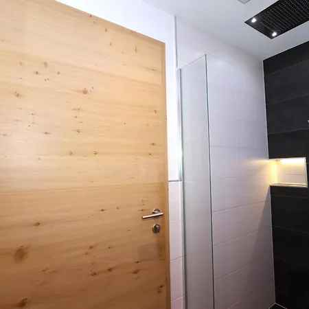 Stoanerhof 公寓 希帕赫